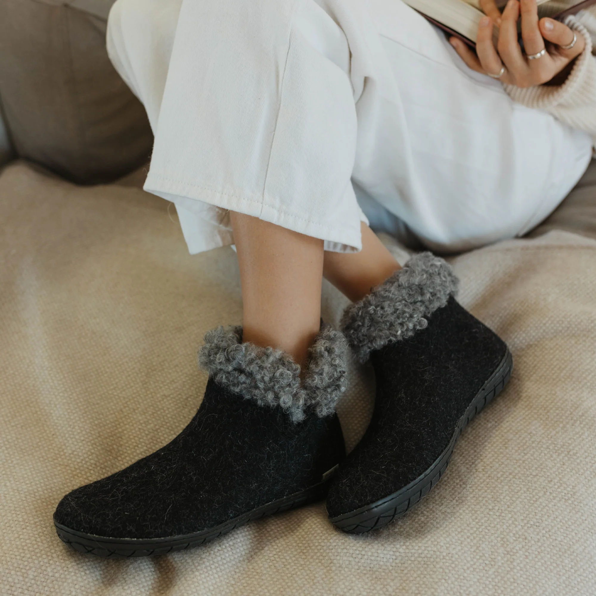 Boot with wool shaft - Limited edition - Charcoal - Image 2