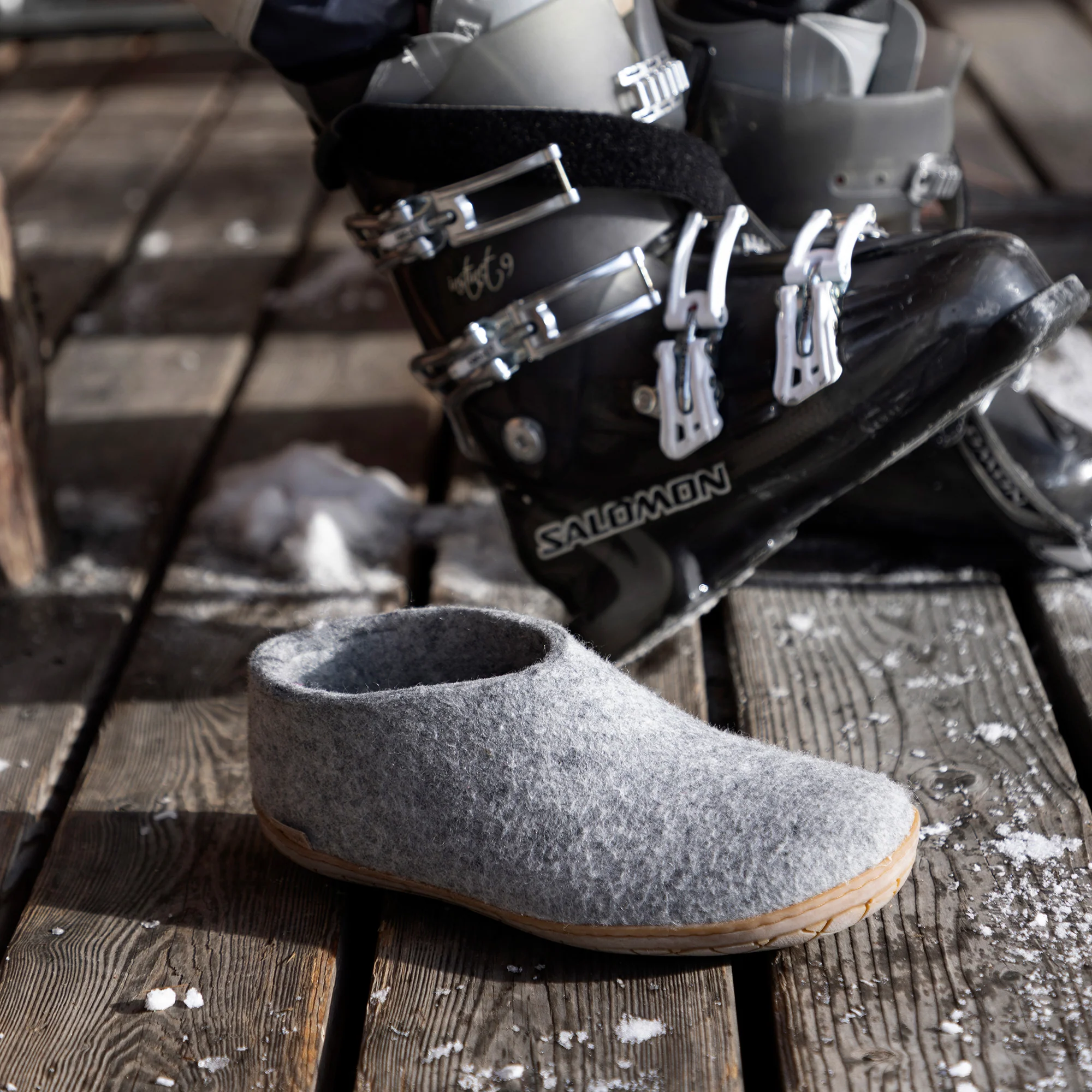 Shoe with natural rubber sole - honey - Grey - Image 3