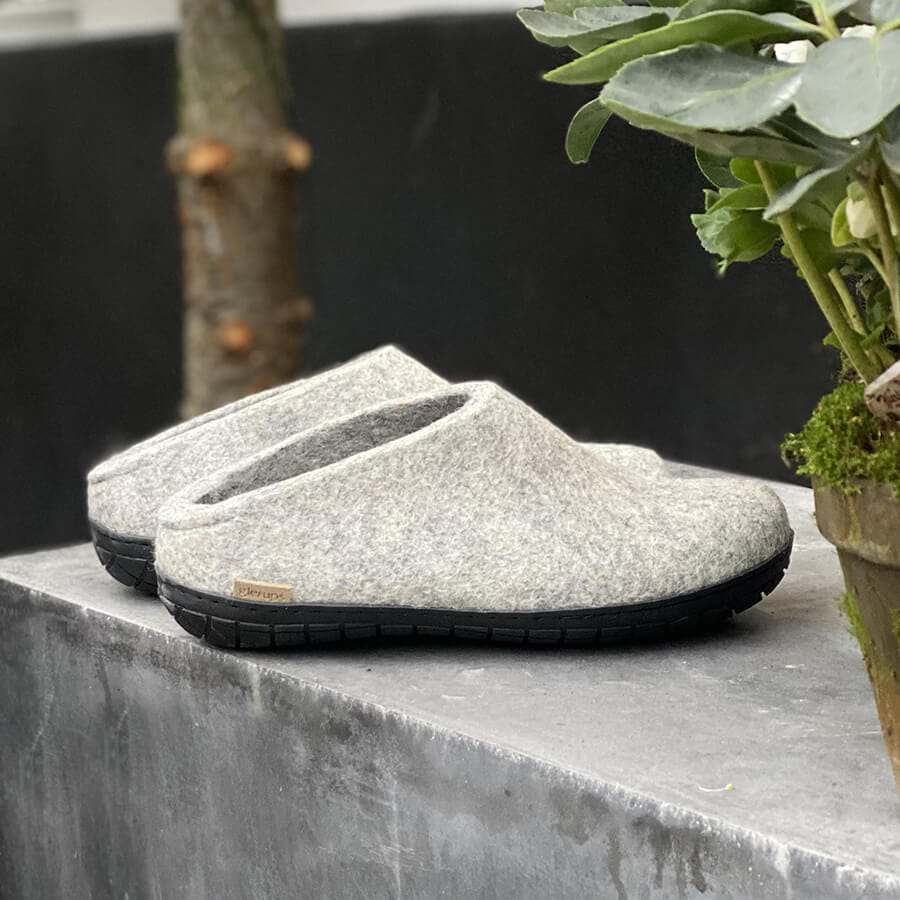 Slip-on with natural rubber sole - black - Grey - Image 3