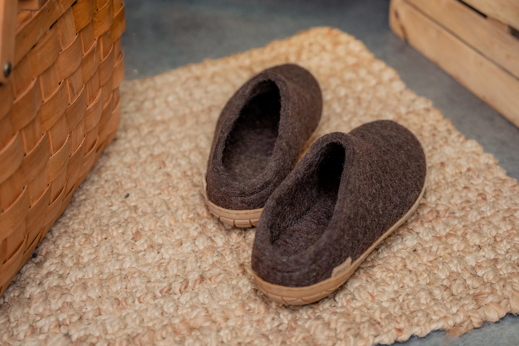 Slip-on with natural rubber sole - honey - Chestnut - Image 3